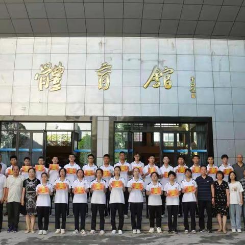 用创新点缀人生，让科技融入理想-西安市第一中学“无动力喷泉⛲”制作与展示活动