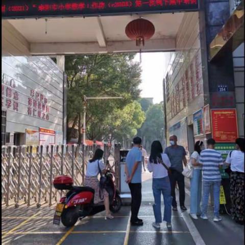 我望眼欲穿的等待，不如你欣喜若狂的到来。