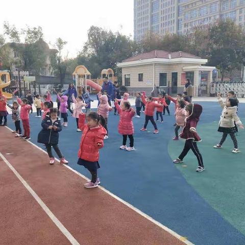 幼儿园 武术课