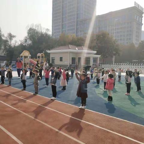 幼儿园  武术课