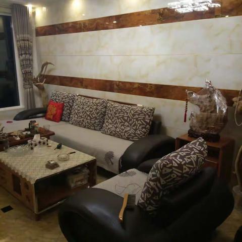 占山瓷砖装饰，占山根雕艺术工作室