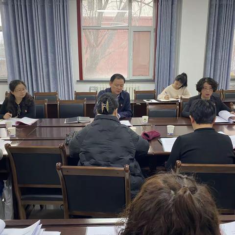 城西区卫生健康局组织召开局党组（扩大）会议