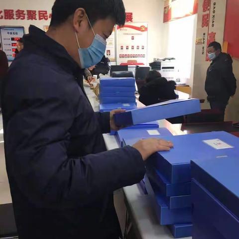 北杜街道考核组对村、社区全年工作情况进行考核