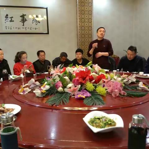 不忘初心，为梦想奋斗。