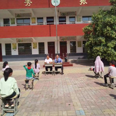 共沐法治之光，呵护健康成长