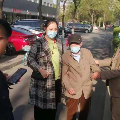 学雷锋，不只在三月