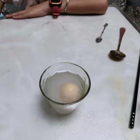科学小实验（鸡蛋浮沉）
