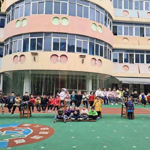 喜欢三月的风、四月的雨ο(=·ω＜=)☆不落的太阳☀和最可爱的你们(❤ε❤)——大二班