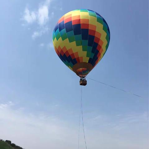 童年那么短，愿多点陪伴多点爱。童年那么长，愿多点耐心多点甜