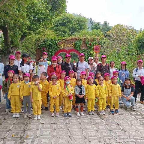 🎈金秋十月 美好如期而至💘元芬幼儿园中一班💮