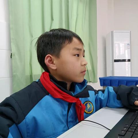 2023年春季优才少年科学家金海机器人社团第三课 这个月有几天？