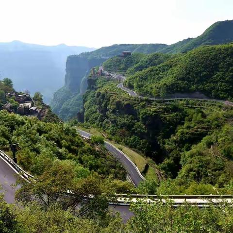 太行大峡谷——太行天路