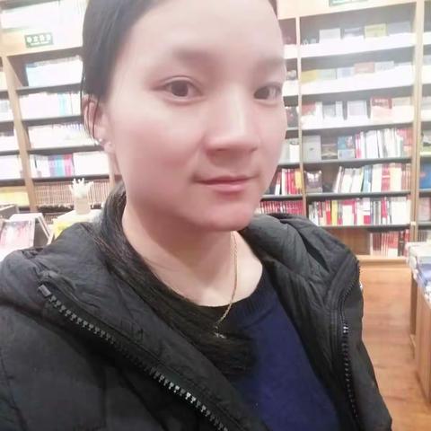 ​【2018.03.23】"世上有两种最耀眼的光芒 一种是太阳 一种是我们努力的模样" ​​​