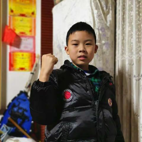 爱劳动，讲卫生，争做家庭小主人！