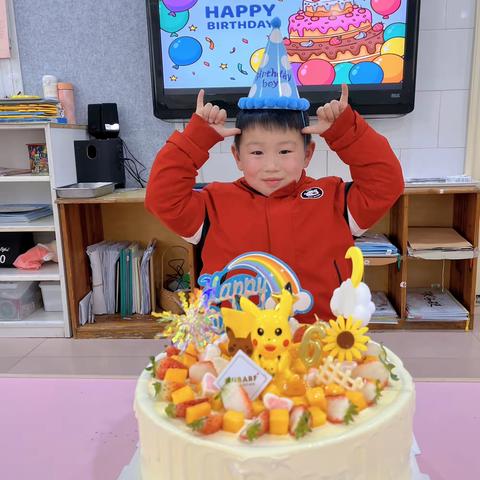 小红帽幼儿园大一班【孙宇泽小朋友生日派对🎉】