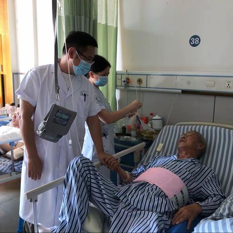 什么情况？病人送红包，横溪医生竟然“收了”！