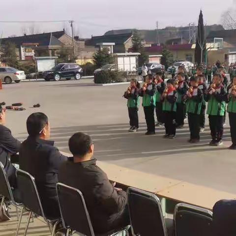 凝心聚力抓常规 严勤细实促成长 -北原小学教学常规检查纪实