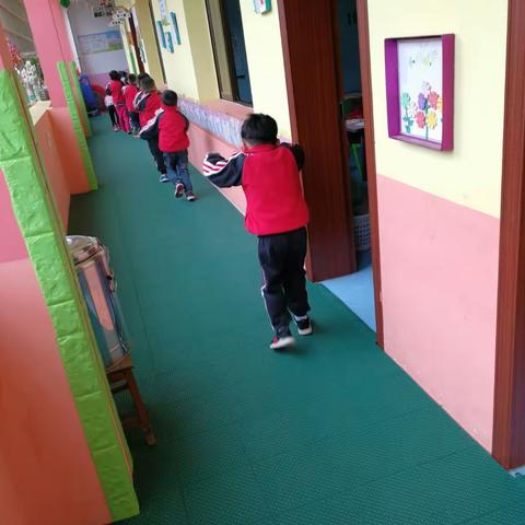 百花幼儿园防火演习