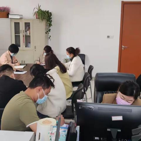 区科工局召开疫情防控工作会