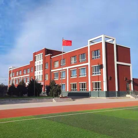 加强实战演练 保障校园安全