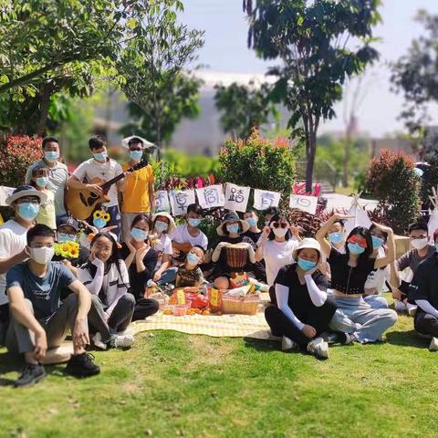 章阁社区“青春正当时，章阁踏青日”踏青活动