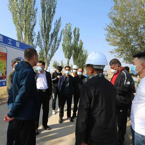 呼和浩特市交通局长国庆假期到G6项目部署疫情防控和施工生产工作