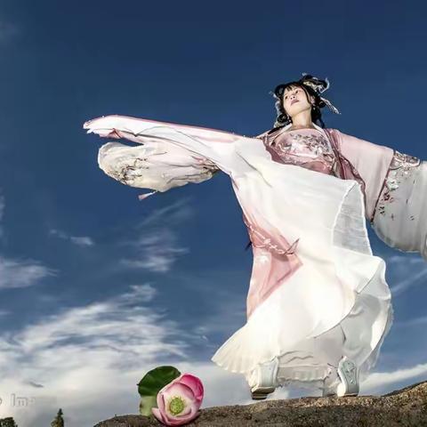 《梦仙记》 出镜：小九 忱筱 辰菲  摄影：开口笑