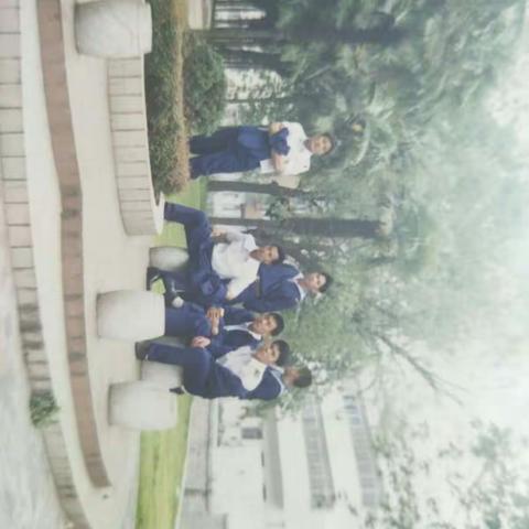 青春无悔.战友相伴