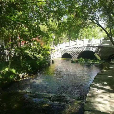 清泉禅寺内的美景……