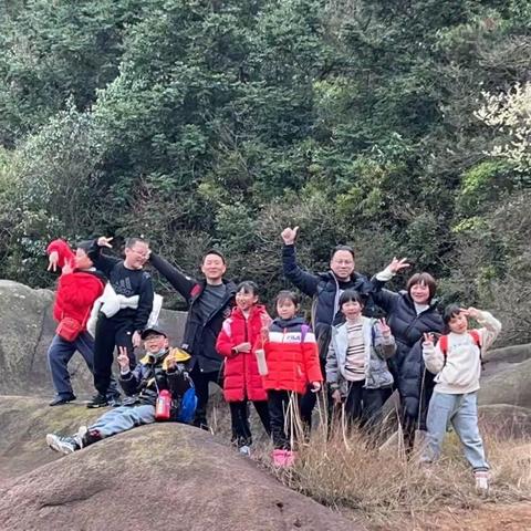 跟着老师大罗山徒步