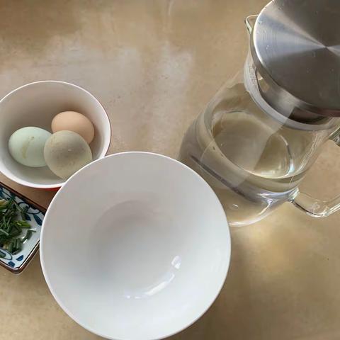 布丁一样的鸡蛋羹，——许哲豪