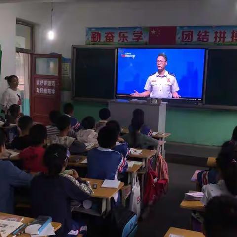珍爱生命，防患于未然----   马庄学区消防安全演练