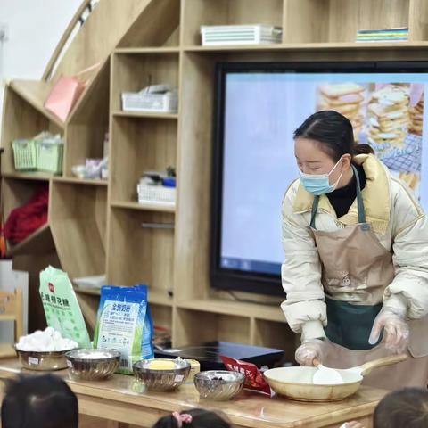 【家园共育】因爱携手共育成长——双庆幼儿园小二班家长生活坊美食制作课堂活动纪实