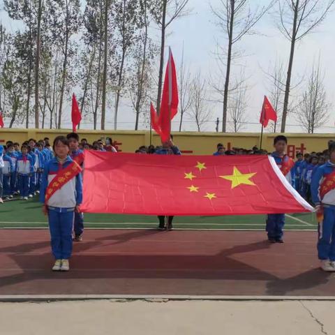 我运动、我健康、我快乐——商楼小学召开春季趣味运动会