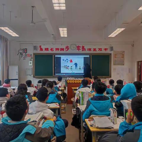 夯实安全工作，共筑平安校园——赣州三中高一年级中小学生安全教育日主题活动