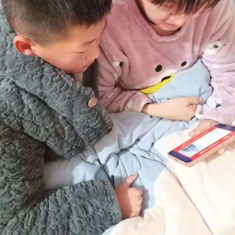 “赋能成长——学生生命安全与心理健康” ——大彭镇东风小学开展主题教育月活动