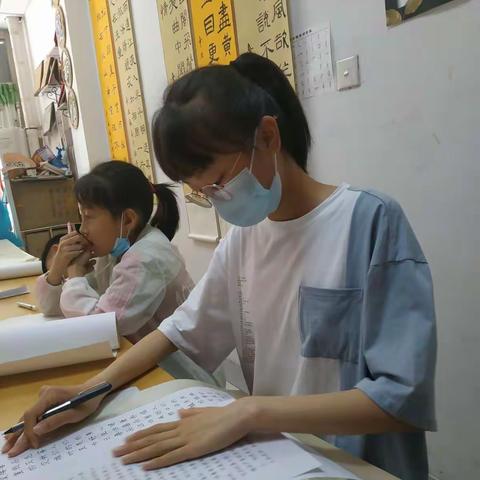 孩子们的正姿照
