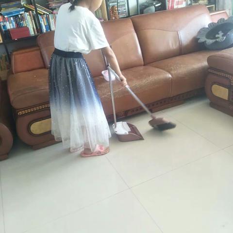 小鬼当家篇   万正小学三（4）班林婧宸