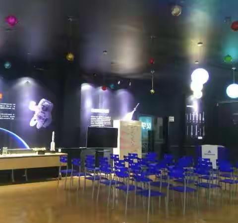 登陆月球·航空探秘——天仪研究院社会实践活动