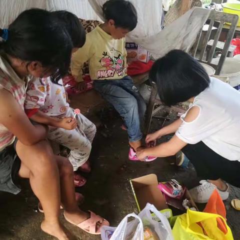 【教师节快乐！】愿全天下所有的孩子都能被温柔以待！🌹🌹🌹