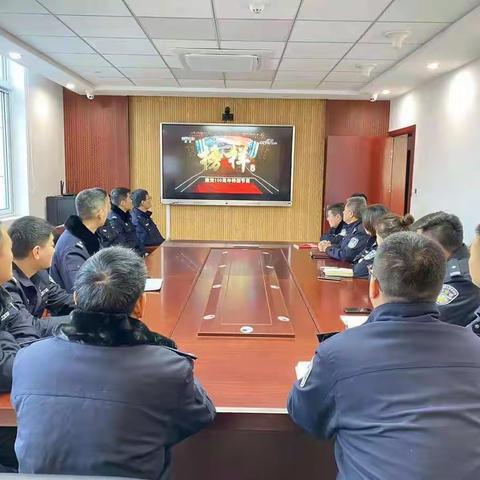 “感悟榜样精神，传递奋进力量”——王府庄派出所党支部组织民警观看《榜样6》专题节目