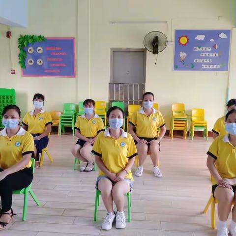 防疫记于心 演练践于行---青草地幼儿园开学前防疫培训及演练活动