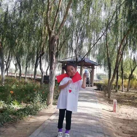 《童年》，北马路小学一二班胡雅馨