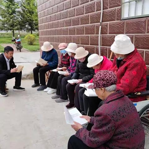 社区服务中心开展基层党支部书记进社区主题宣讲活动