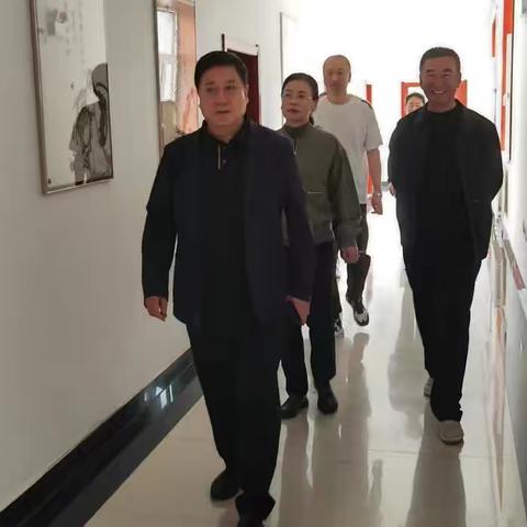 林业局有限公司领导赴社区服务中心开展重点工作推进情况督导调研