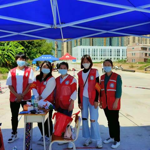 助力区域核酸检测筛查，罗定第二小学家长志愿者在行动