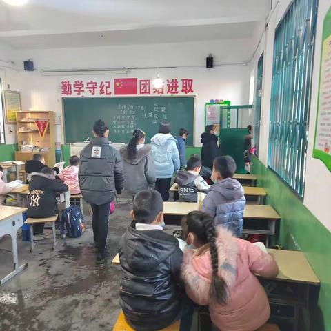 崔炉小学一周工作纪实（11.29—12.5）