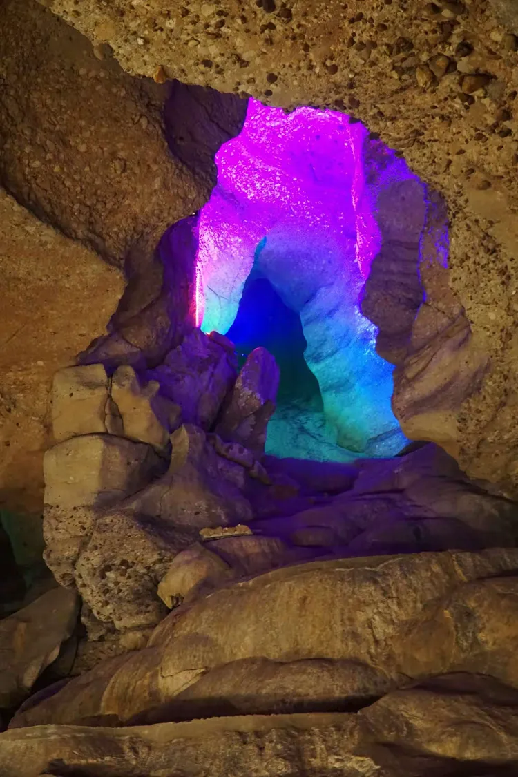 北川寻龙山一日游(1、卧龙洞)