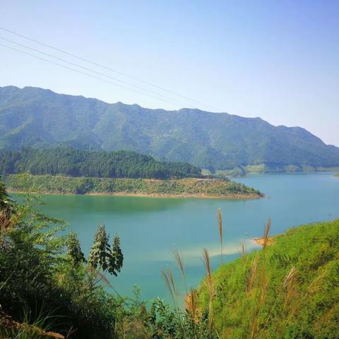 2018年梧州宝石节假期湖南江华岑天河水库，九嶷山之行