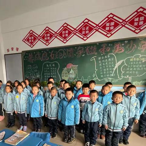 金话筒社团——开启“小小主持梦”